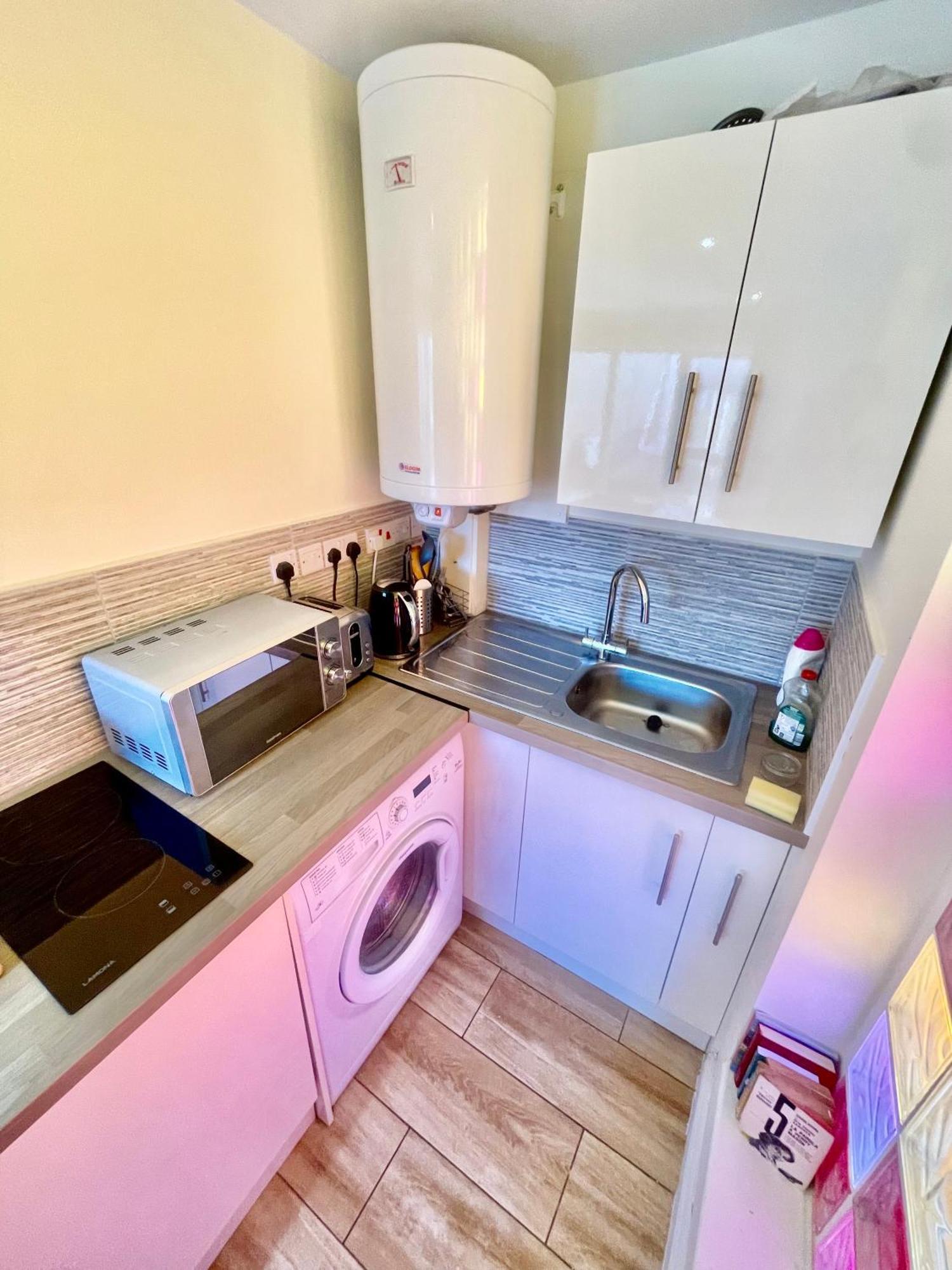 Cambridge City Centre Immaculate Studio Sleeps 2 - Central Location Paradise Street Exteriör bild
